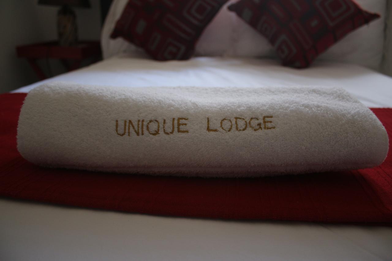 Unique Lodge เคปทาวน์ ภายนอก รูปภาพ